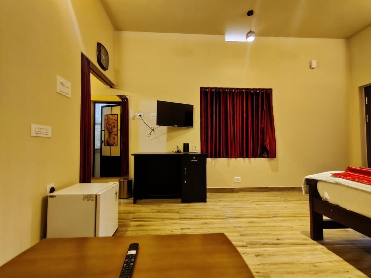 Forest And River Edge Resort Kannur Exterior photo